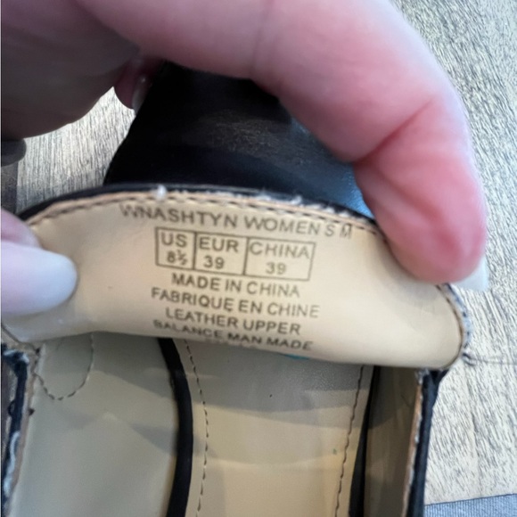 Women’s Black Ashtyn Loafer size 8.5 - Picture 10 of 10